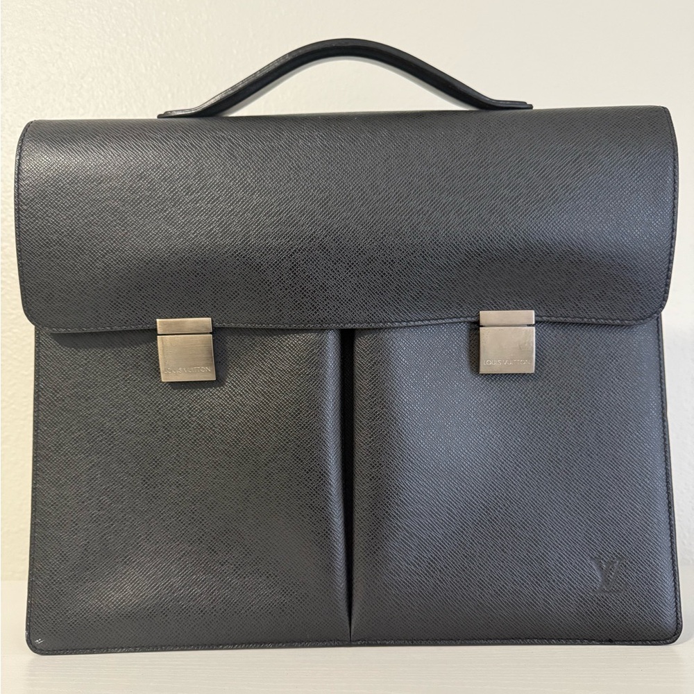 Louis Vuitton Black Tiaga Serviette Leather Executive Briefcase